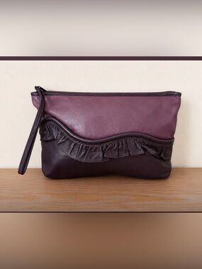 VTG Clutch Bag Womens Large Purple Leather Ruffle Zip Wristlet Clutch Purse